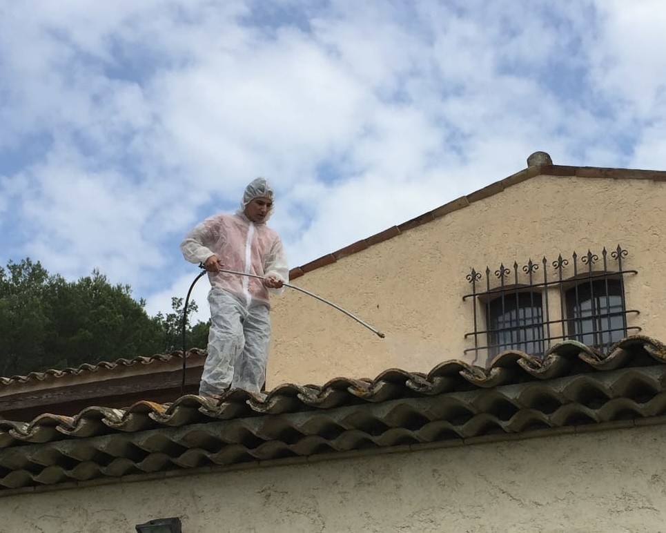 Technicien Sanomax en intervention